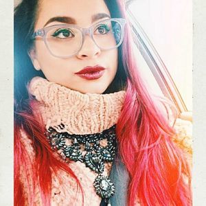 Meet your Posher, Gabriela